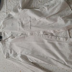 H and M shirt